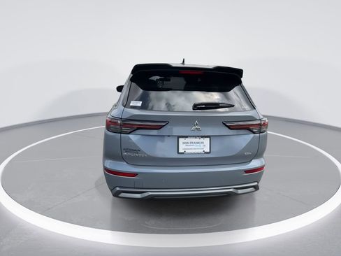 New 2026 Mitsubishi Outlander SEL AWD/4WD image 7