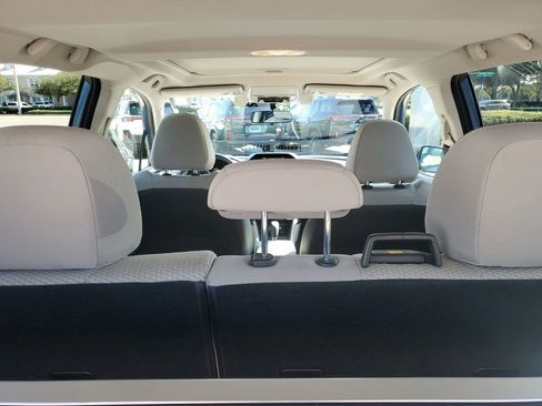 Used 2019 Subaru Forester Premium image 25