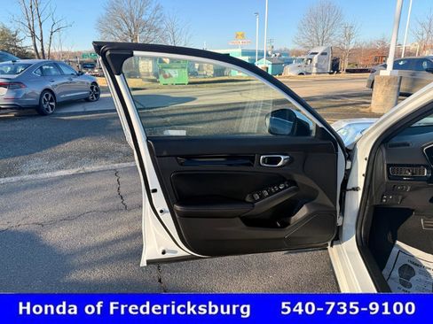 Certified 2024 Honda Civic Sport Touring image 15