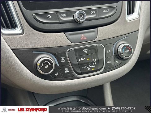 Used 2016 Chevrolet Malibu LT image 31