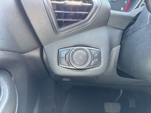 Used 2017 Ford Escape SE FWD image 17