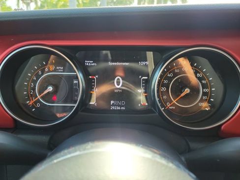 Used 2023 Jeep Gladiator Rubicon w/ Trailer Tow Package AWD/4WD image 18