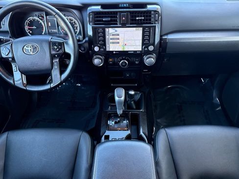 Used 2024 Toyota 4Runner TRD Off-Road Premium image 3