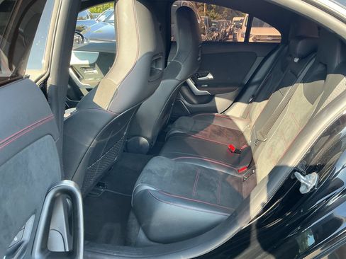 Used 2022 Mercedes-Benz CLA 250 4MATIC image 8