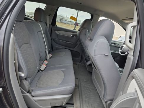 Used 2013 Chevrolet Traverse LT image 28