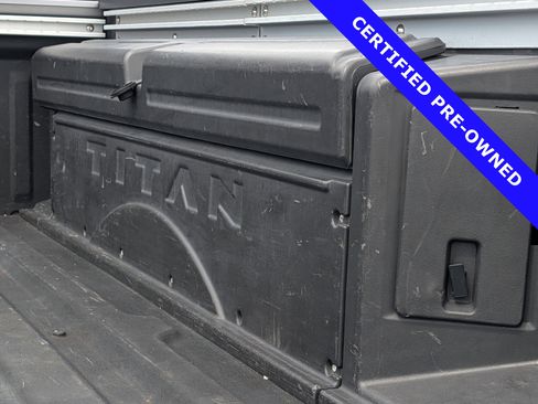 Used 2023 Nissan Titan Platinum Reserve w/ Moonroof Package image 15