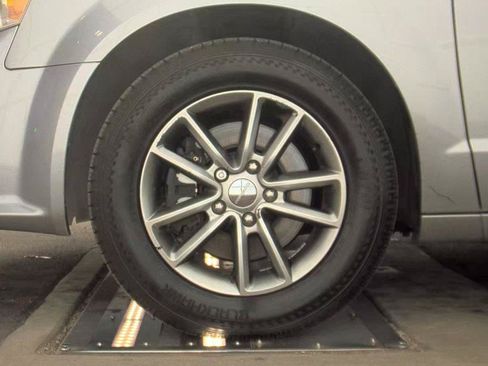 Used 2015 Dodge Grand Caravan SE FWD image 7
