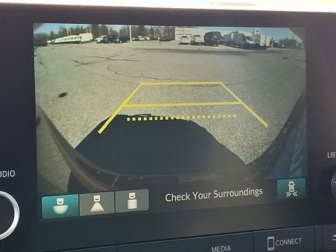 Used 2025 Honda CR-V EX image 19