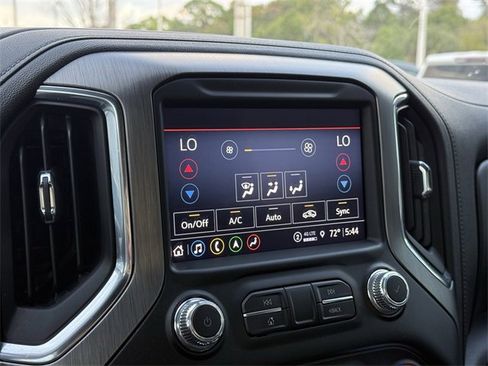 Used 2023 GMC Sierra 2500 Denali w/ Denali Black Diamond Edition image 26