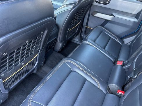 Certified 2023 Ford Bronco Badlands AWD/4WD image 13