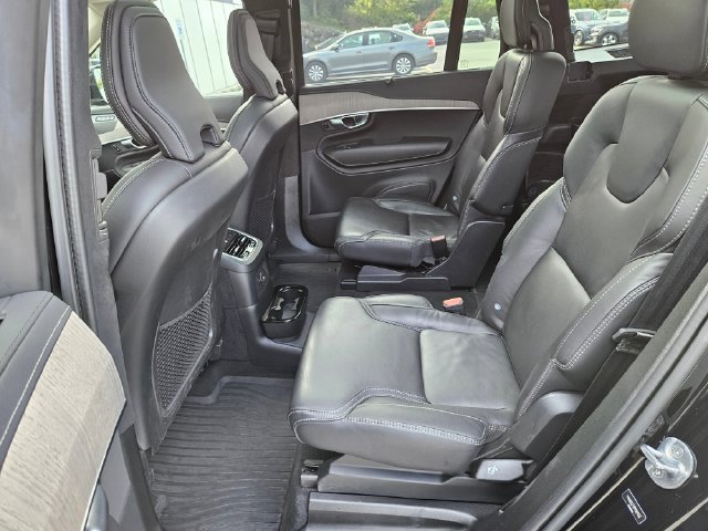 Used 2024 Volvo XC90 T8 Ultimate w/ Lounge Package AWD/4WD image 14