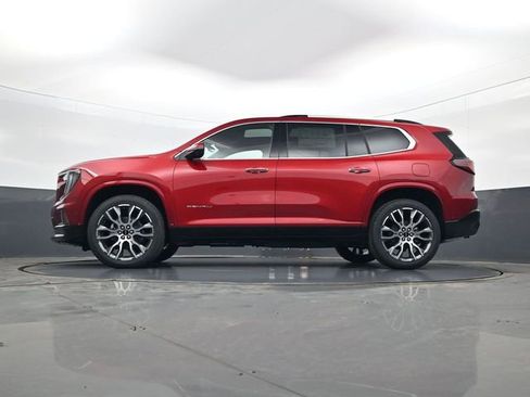 New 2026 GMC Acadia Denali Ultimate w/ LPO, Floor Liner Package AWD/4WD image 30