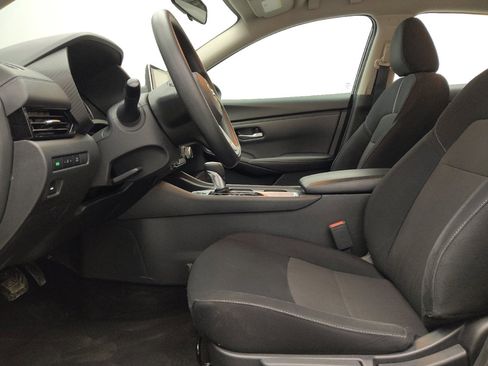 Used 2023 Nissan Sentra SV image 17