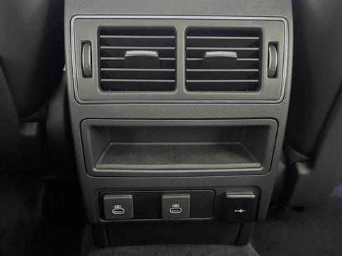 New 2026 Jaguar F-PACE R-Dynamic S image 23