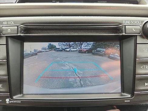 Used 2015 Toyota RAV4 XLE FWD image 17
