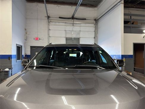 Used 2014 Ford Explorer XLT w/ Equipment Group 202A image 27