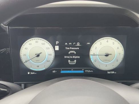 Used 2024 Hyundai Elantra SEL image 13