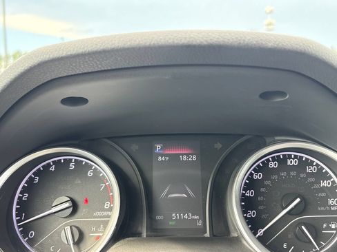 Used 2023 Toyota Camry LE FWD image 7