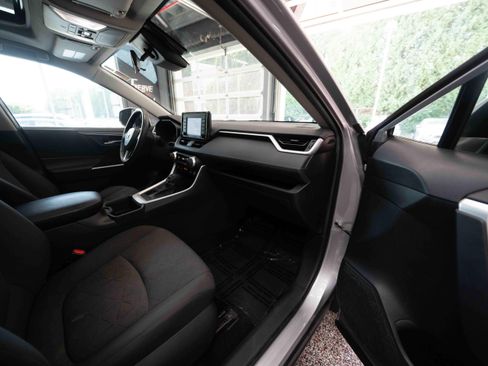 Used 2022 Toyota RAV4 XLE w/ Convenience Package AWD/4WD image 26