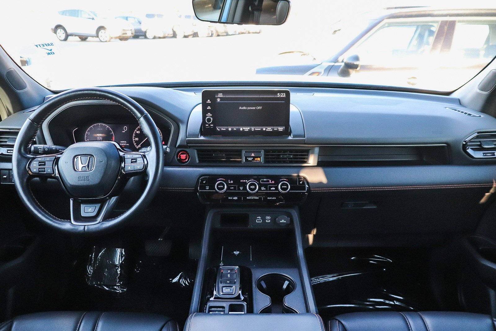 Used 2024 Honda Pilot TrailSport image 14