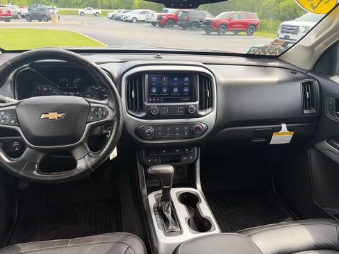 Certified 2021 Chevrolet Colorado LT w/ LT Convenience Package AWD/4WD image 11