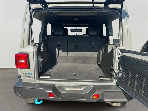 Certified 2021 Jeep Wrangler Unlimited Rubicon 4xe image 14