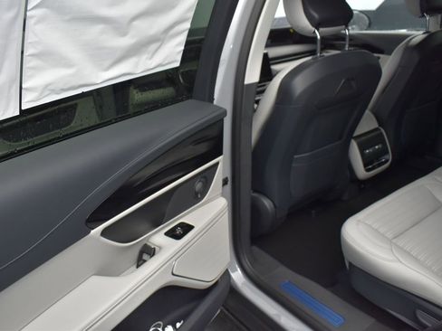 New 2026 Lincoln Nautilus Reserve w/ Jet Appearance Package image 12