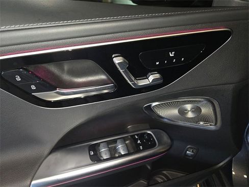 Used 2023 Mercedes-Benz C 300 Sedan image 13