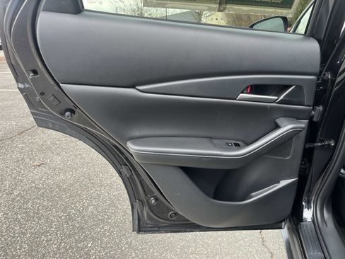 Used 2022 MAZDA CX-30 AWD 2.5 S w/ Select Package image 12