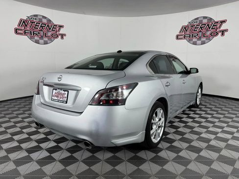 Used 2014 Nissan Maxima 3.5 SV w/ Premium Package image 7