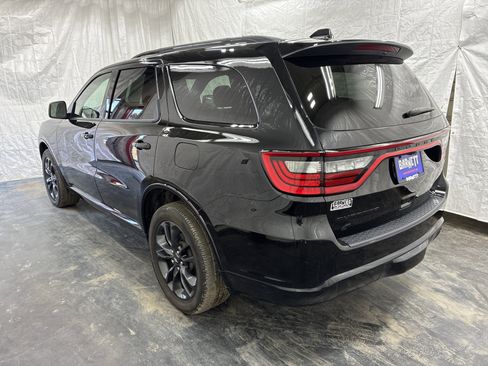 Used 2024 Dodge Durango SXT w/ SXT Blacktop Group AWD/4WD image 6