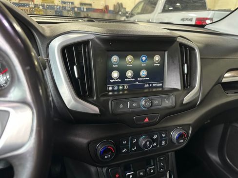 Used 2019 GMC Terrain SLE w/ Driver Convenience Package image 11
