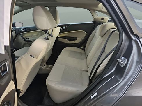 Used 2014 Ford Fiesta SE w/ Comfort Package FWD image 13