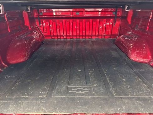 Used 2021 Chevrolet Colorado W/T w/ Custom Special Edition image 9