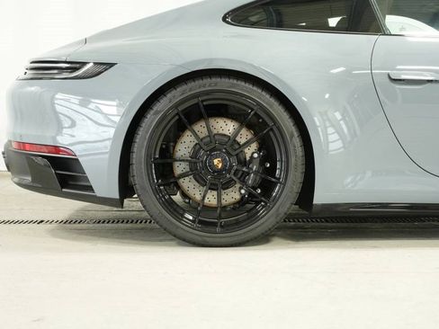 Used 2024 Porsche 911 Carrera GTS image 43