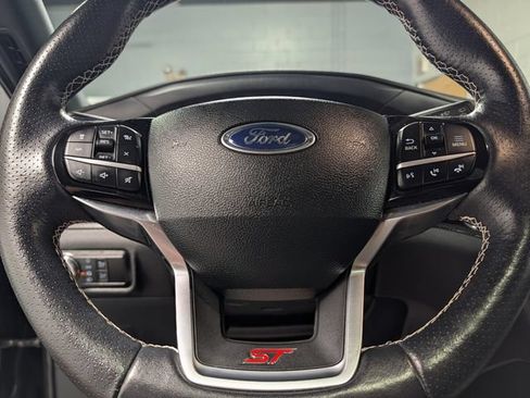 Used 2023 Ford Explorer ST w/ Equipment Group 401A AWD/4WD image 22