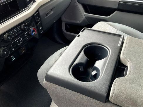 Used 2024 Ford F250 XLT image 28