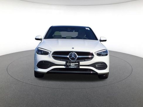 Used 2025 Mercedes-Benz C 300 4MATIC Sedan image 2