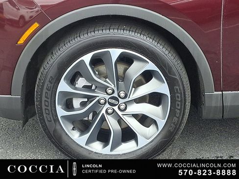 Certified 2023 Lincoln Nautilus Reserve AWD/4WD image 8