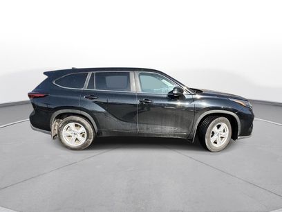 Certified 2024 Toyota Highlander LE