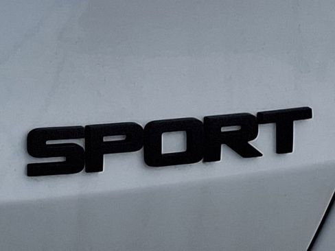 Certified 2023 Honda HR-V Sport image 28