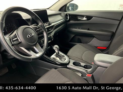 Used 2019 Kia Forte S w/ S Premium Package image 15