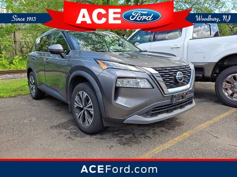 Used 2021 Nissan Rogue SV w/ Premium Package AWD/4WD image 1