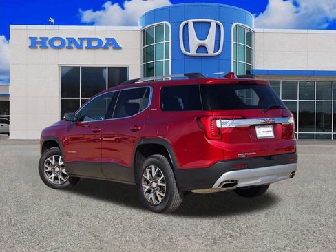 Used 2023 GMC Acadia SLE w/ Driver Convenience Package image 5