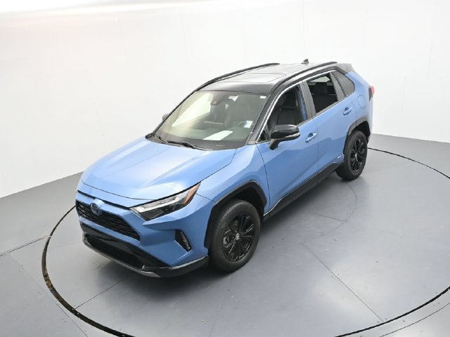Used 2023 Toyota RAV4 XSE AWD/4WD image 38