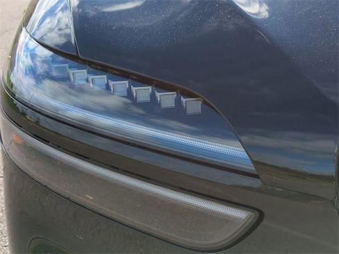 New 2026 Genesis GV70 3.5T Sport Prestige image 9