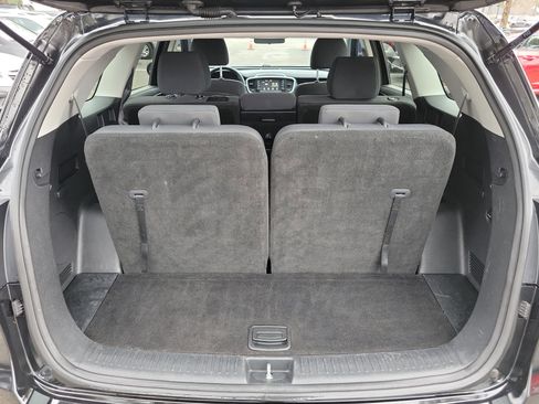 Used 2020 Kia Sorento L image 14