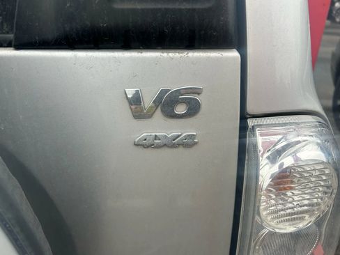 Used 2006 Suzuki XL7 4WD image 8