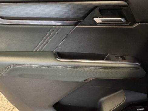 Used 2024 GMC Acadia AT4 image 20