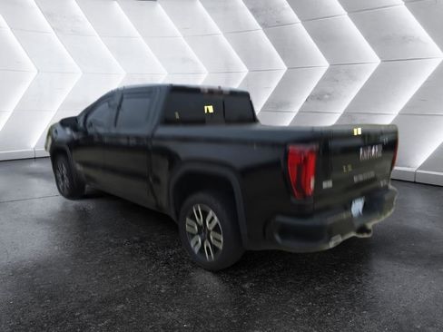 Used 2025 GMC Sierra 1500 AT4 w/ Technology Package image 2